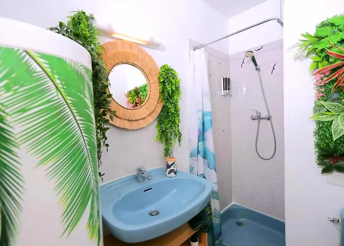 Jungle Proche De La Gare דירה *