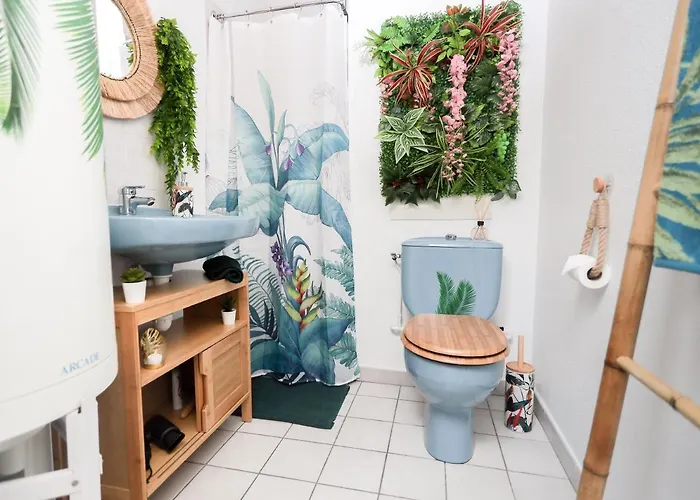 Jungle Proche De La Gare Grenoble